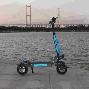 Neuron Scooter gamintojas